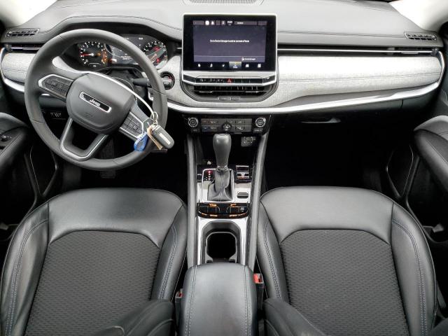 Jeep Compass Latitude Image 7