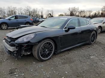 Salvage Porsche Panamera