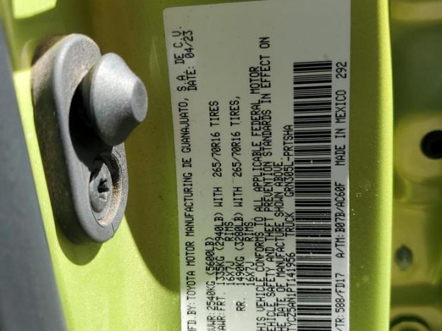 Toyota Tacoma Double Cab Image 4