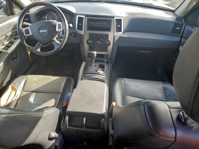 Jeep Grand Cherokee Laredo Image 3