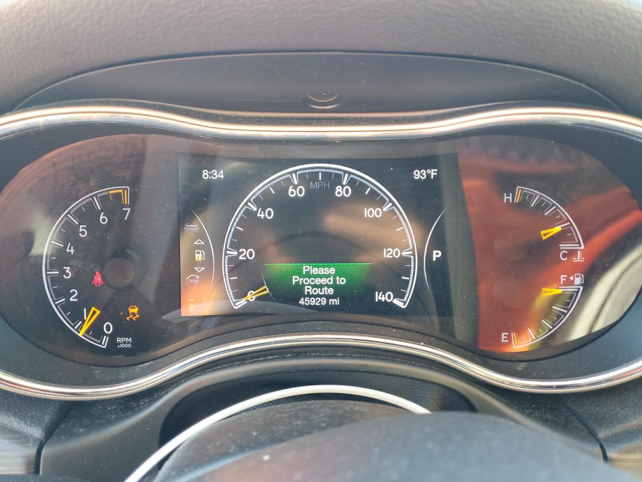 Jeep Grand Cherokee Laredo E Image 6