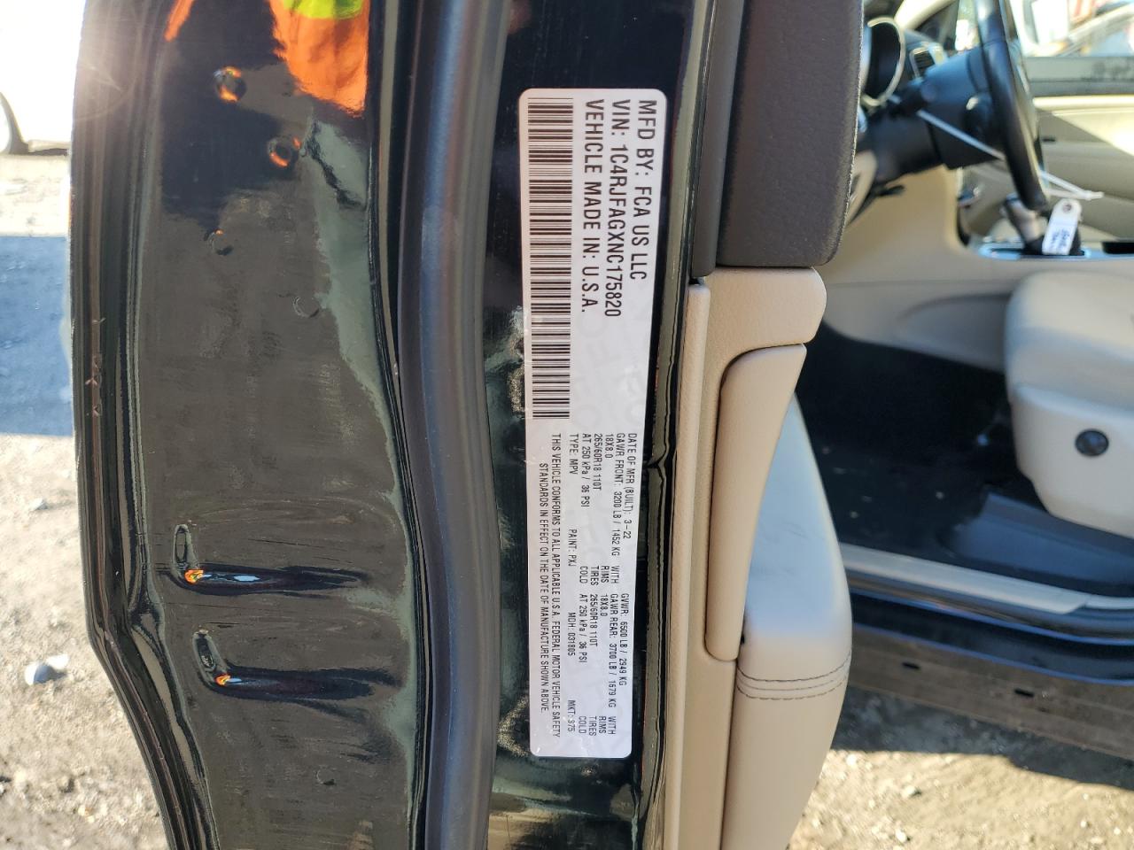 Jeep Grand Cherokee Laredo E Image 12