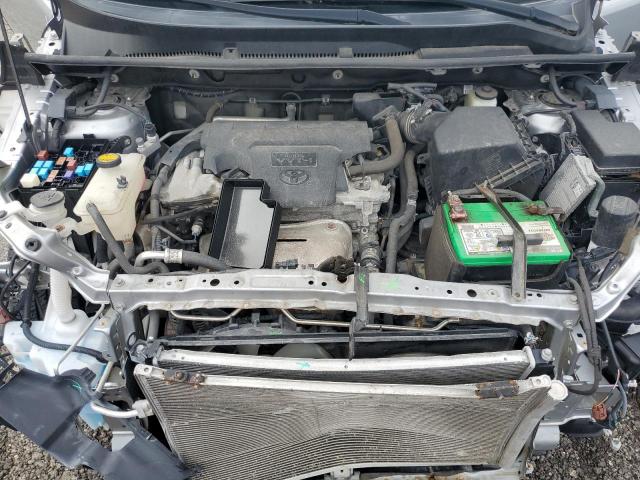 Toyota RAV4 Xle Image 3