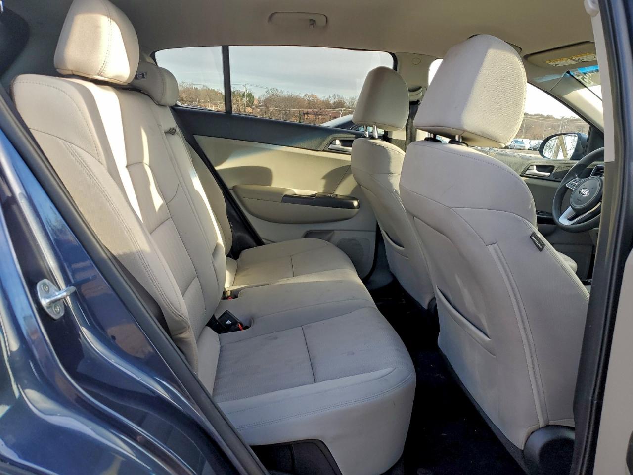 Kia Sportage Lx Image 2