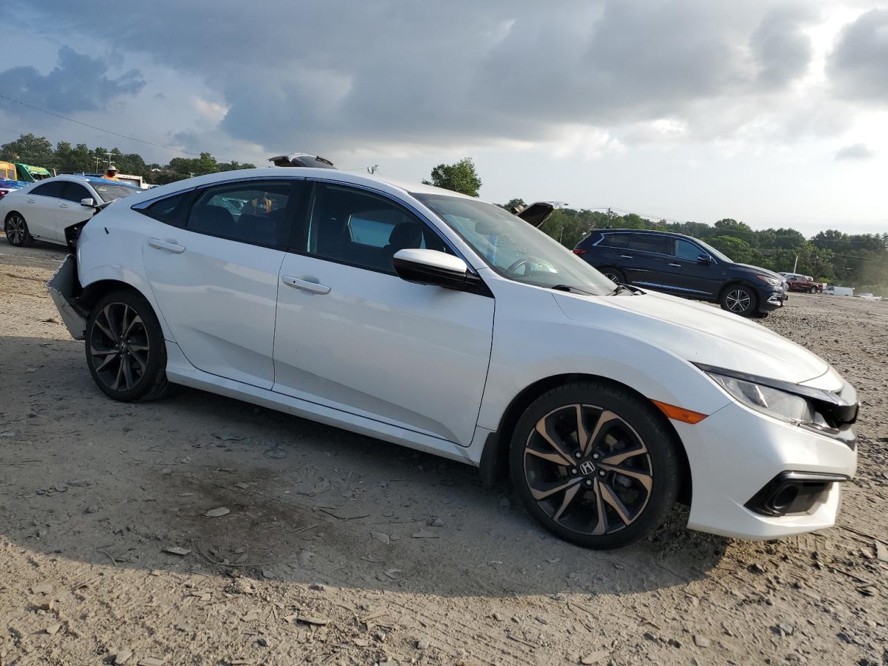 Honda Civic Sport Image 9