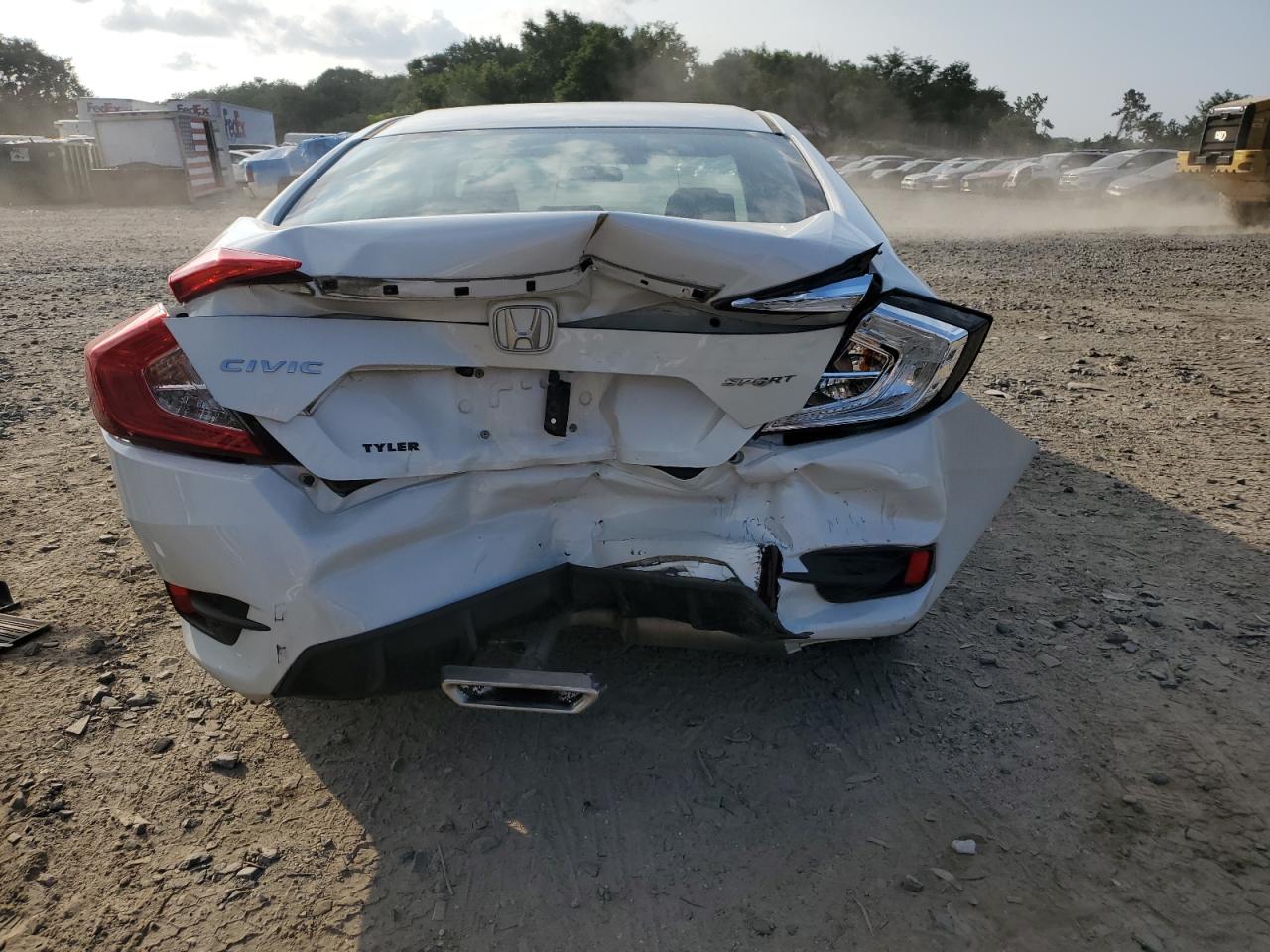 Honda Civic Sport Image 3