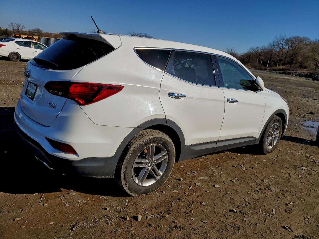 Hyundai SANTA FE Image 3