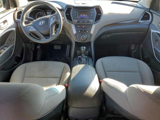 Hyundai SANTA FE Image 8