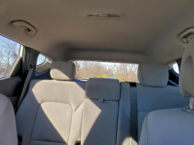 Hyundai SANTA FE Image 13