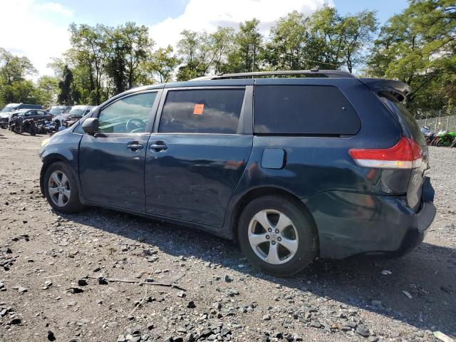 Toyota Sienna Le Image 12