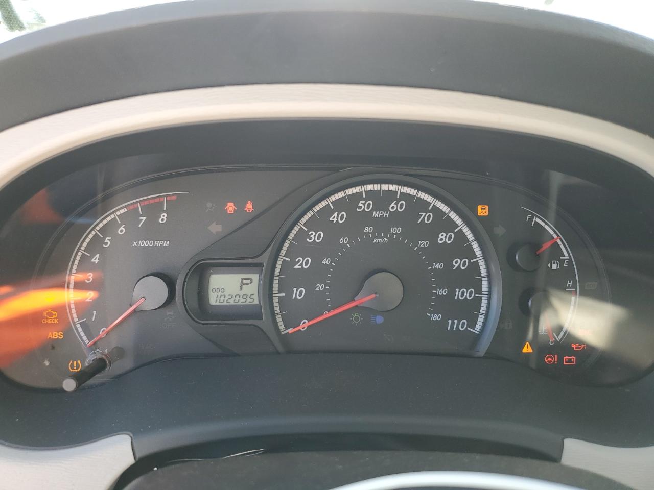 Toyota Sienna Le Image 7