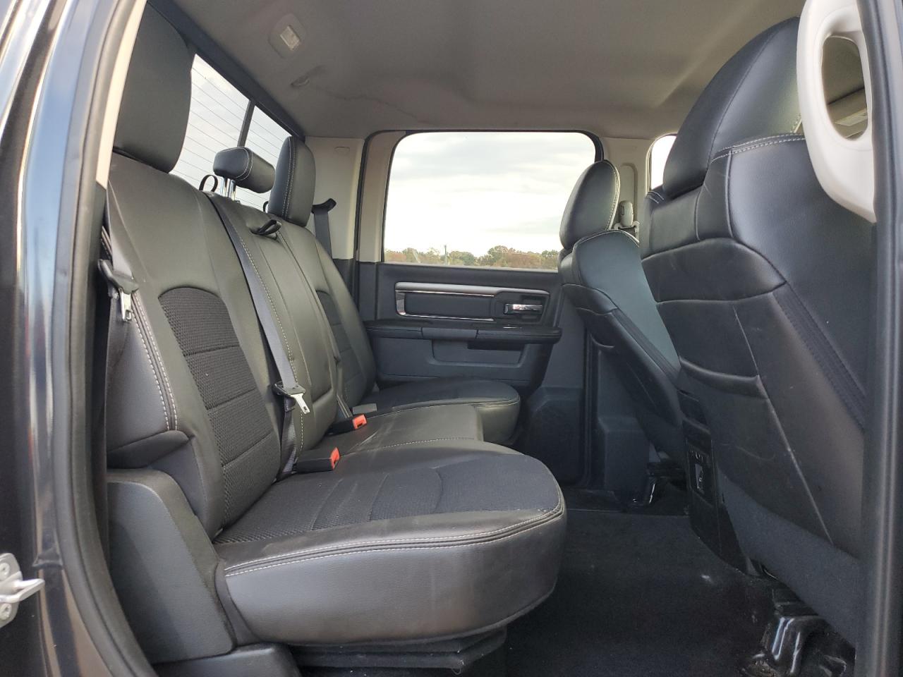 Ram 1500 Sport Image 10