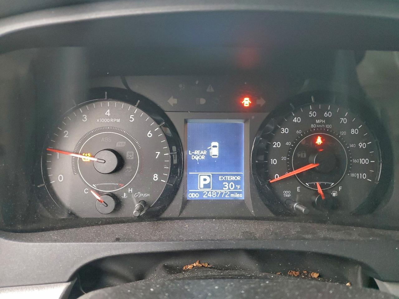 Toyota Sienna Le Image 7