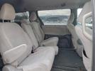 Toyota Sienna Le Image 11