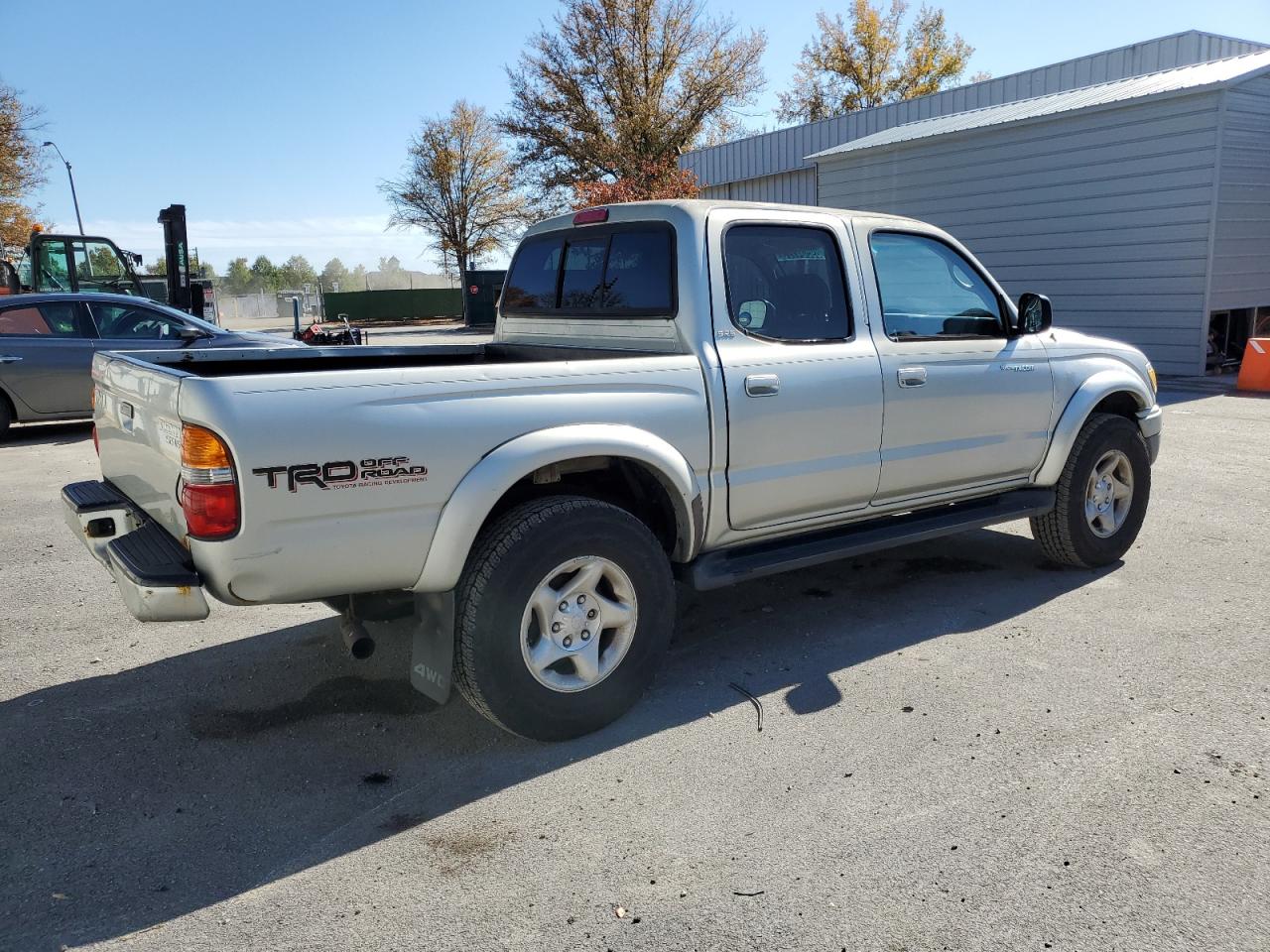 Toyota Tacoma Double Cab Image 12