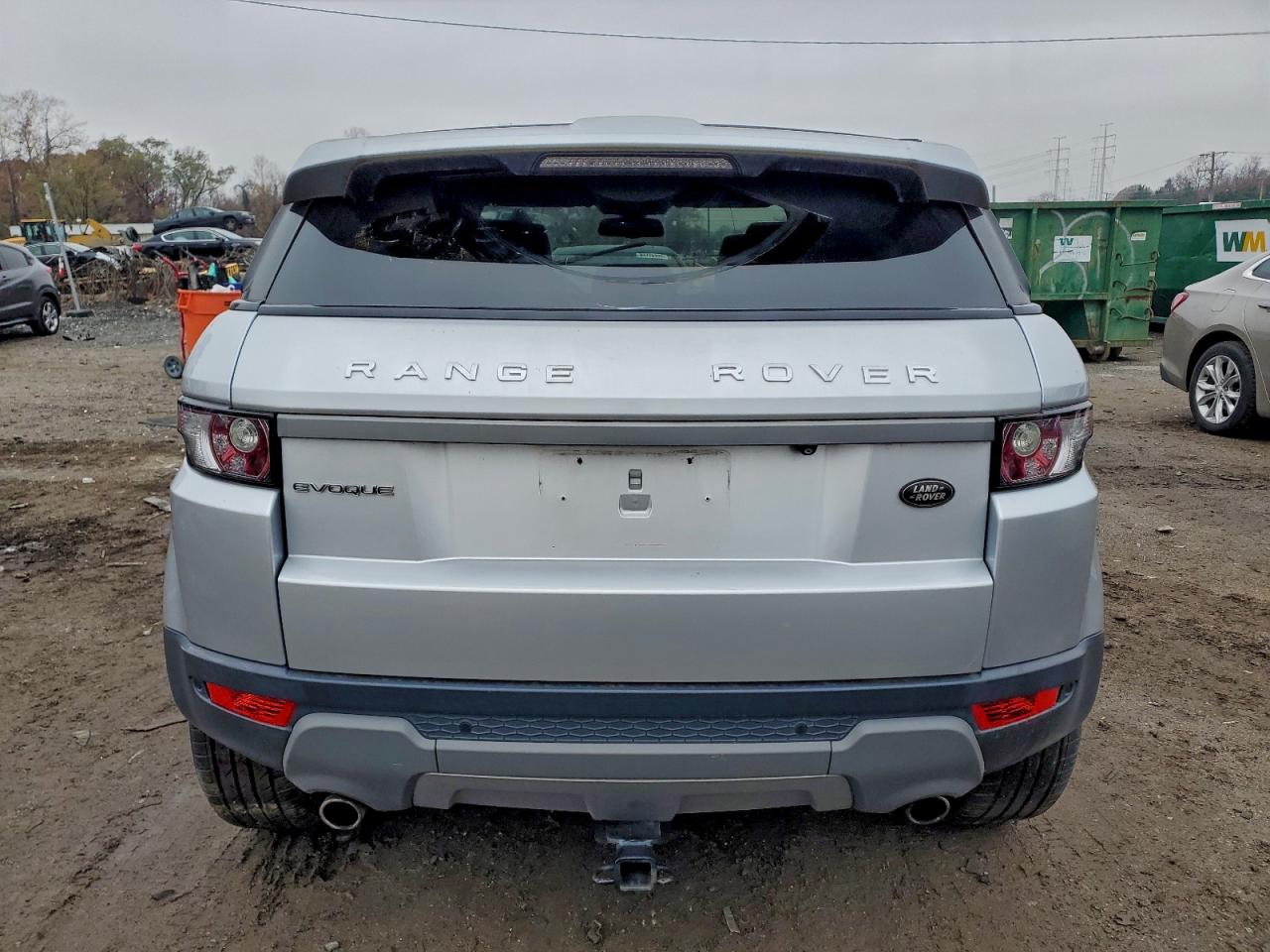 Land Rover Range Rover Pure Premium Image 10