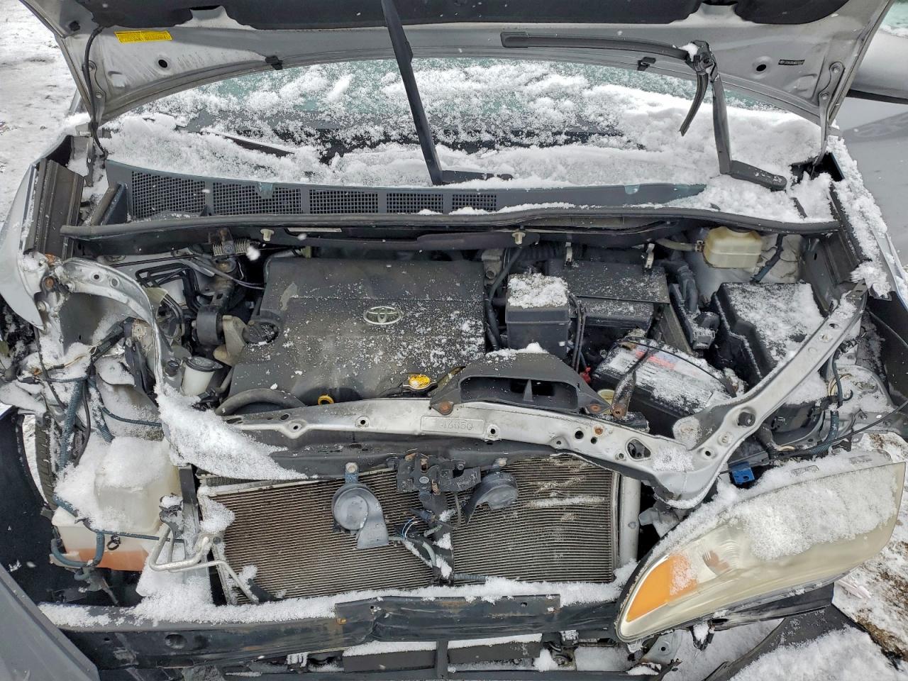 Toyota Sienna Xle Image 9