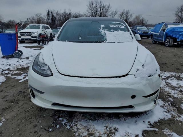 Tesla Model 3 Image 3