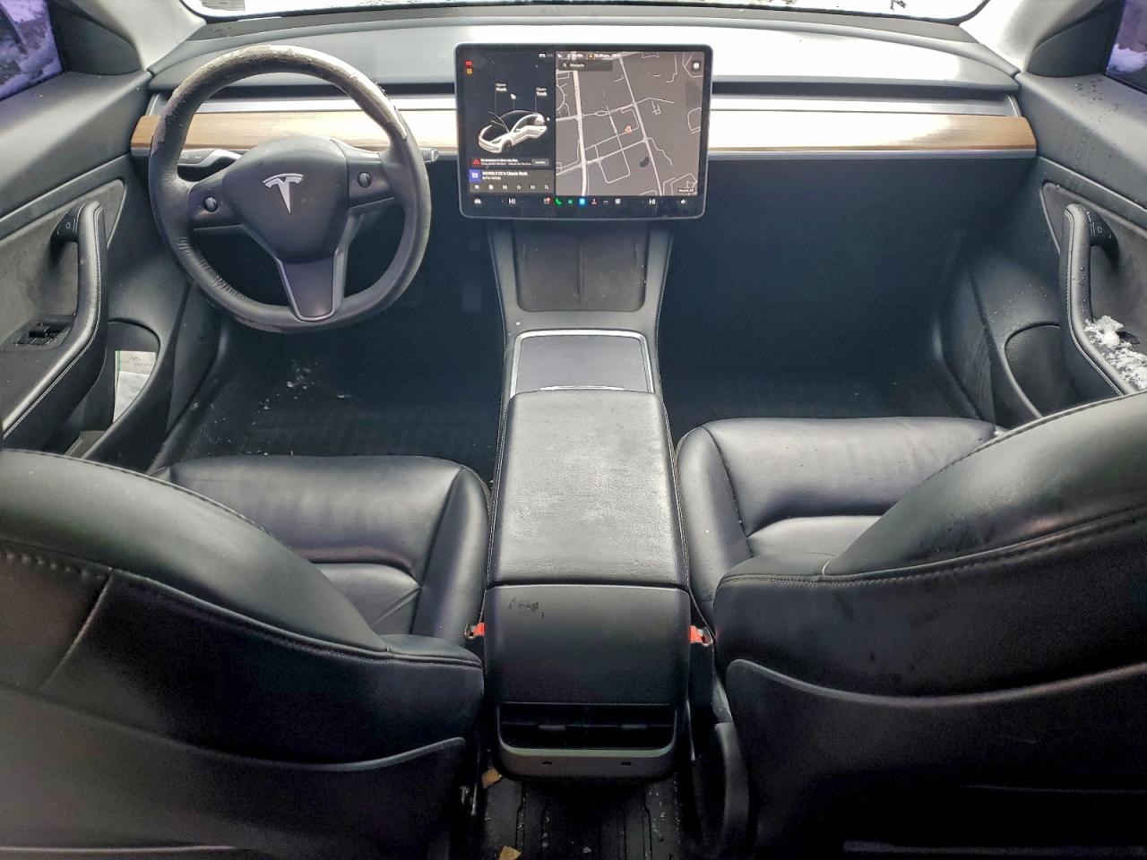 Tesla Model 3 Image 8
