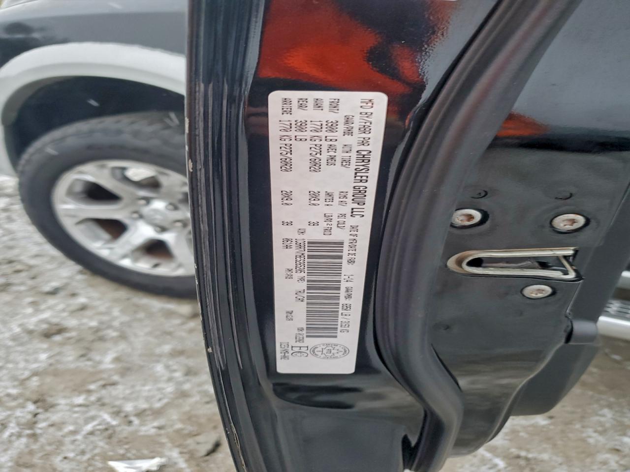 Ram 1500 Laramie Image 12