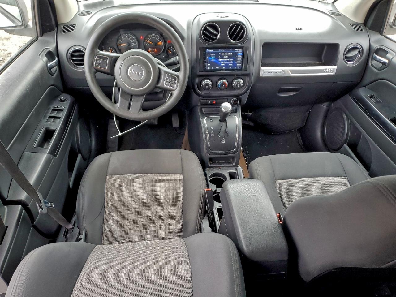 Jeep Compass Sport Image 13