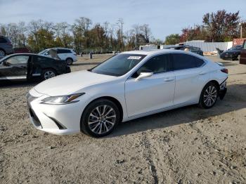  Salvage Lexus Es