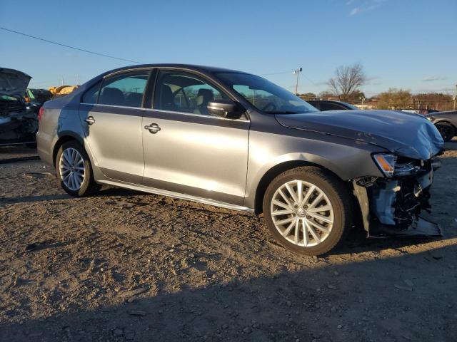 Volkswagen Jetta Sel Image 6