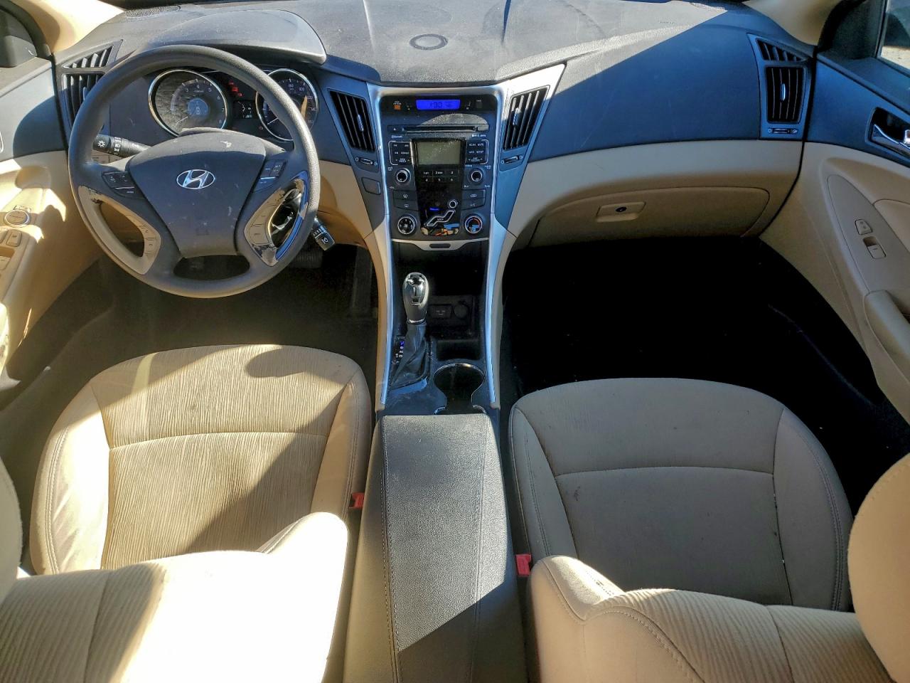 Hyundai SONATA Gls Image 10
