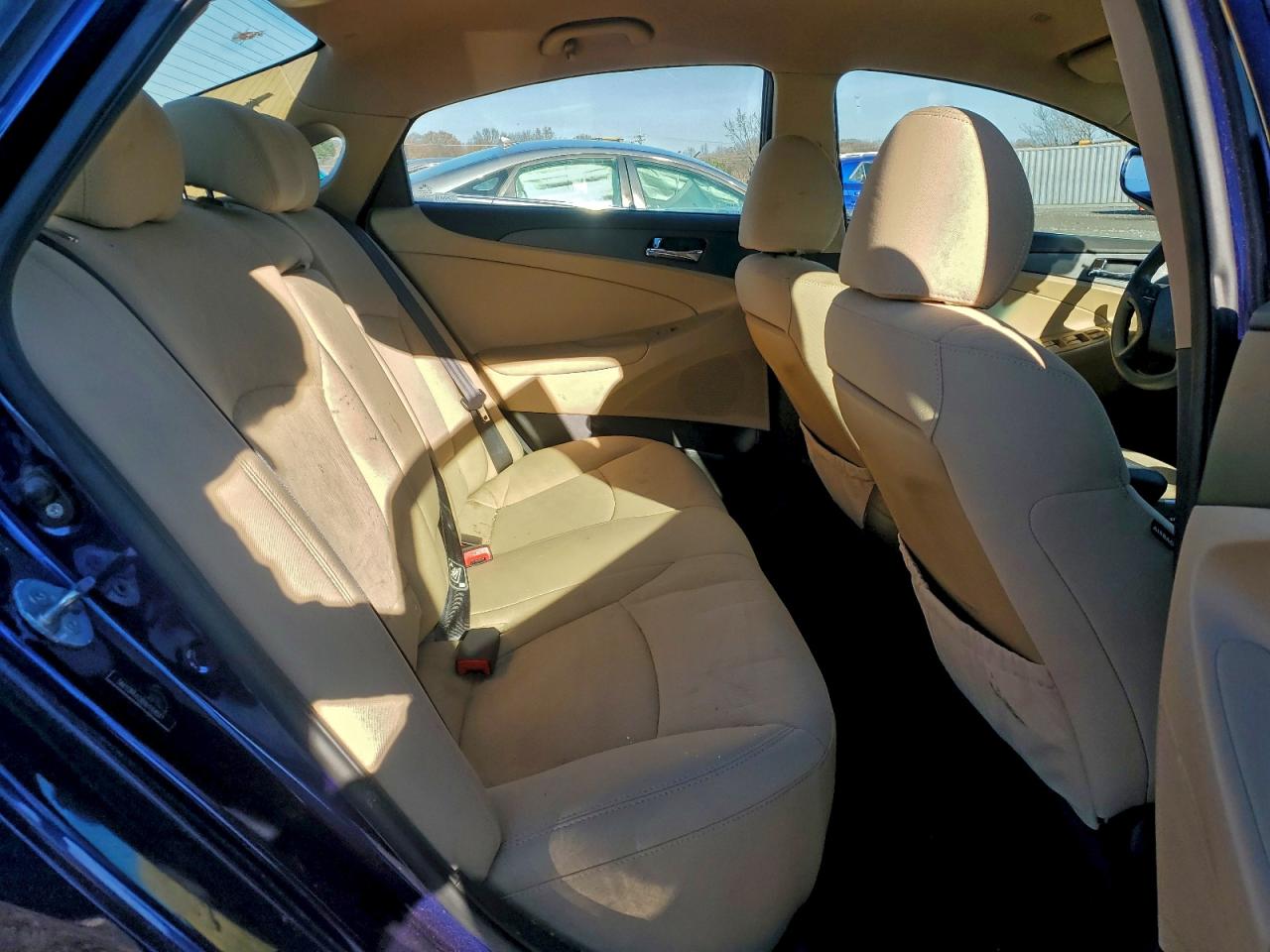 Hyundai SONATA Gls Image 9