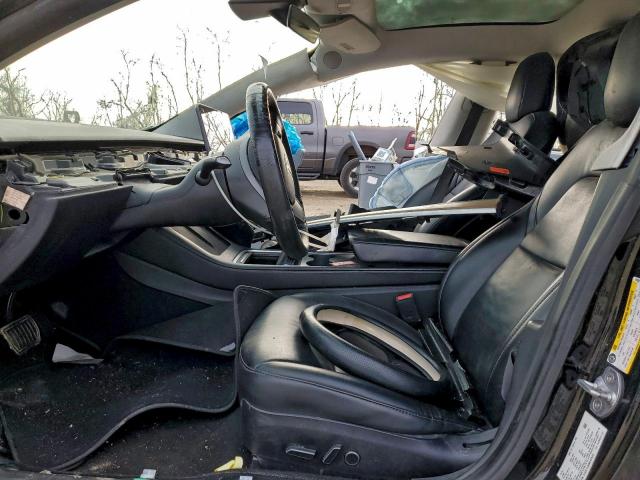 Tesla Model 3 Image 2