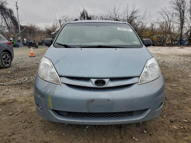 Toyota Sienna Ce Image 4