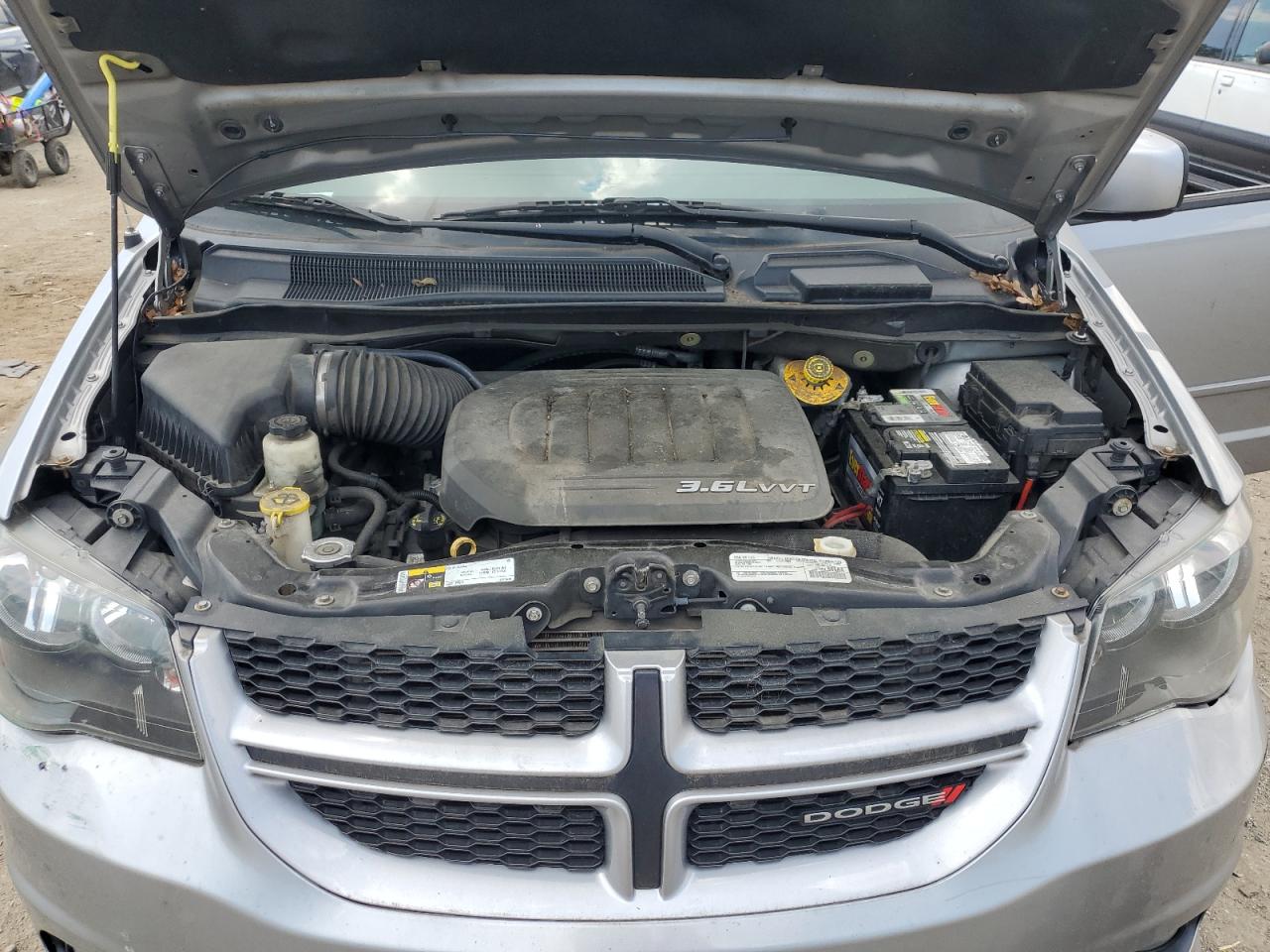 Dodge Caravan Gt Image 12