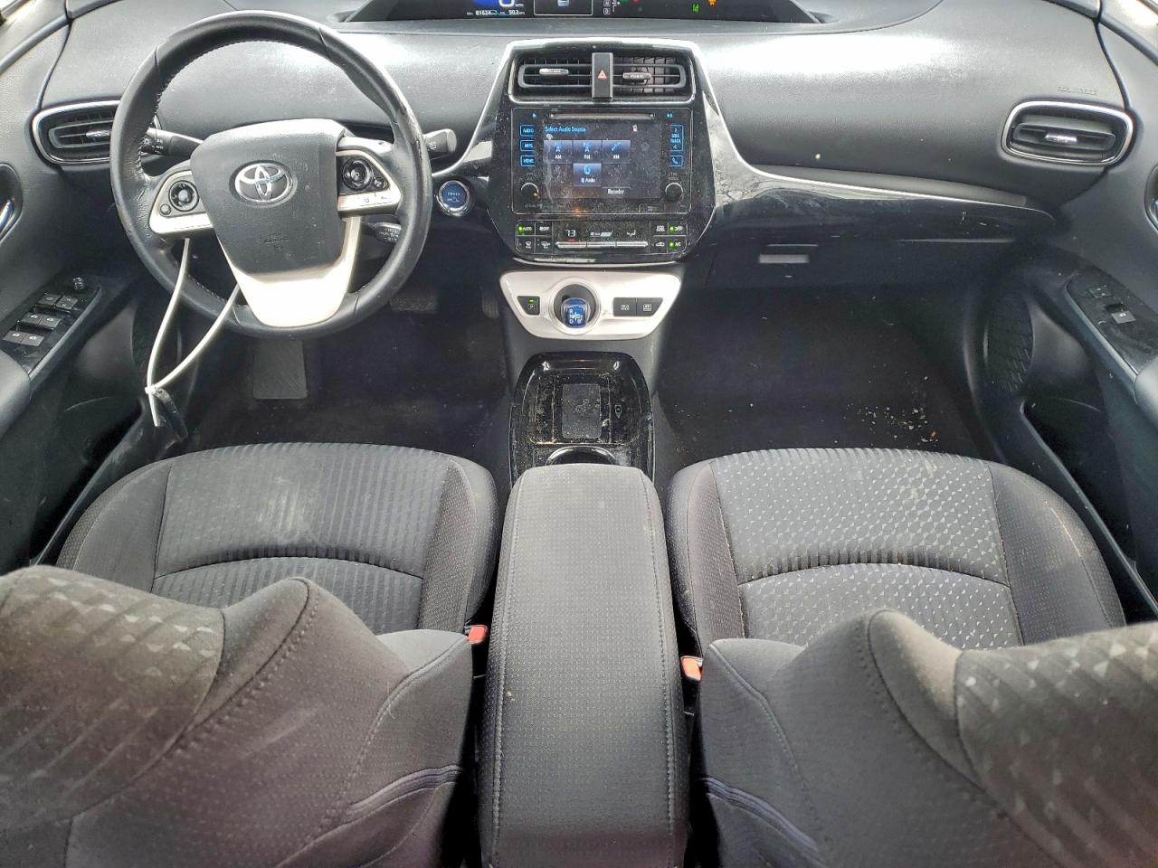 Toyota Prius Image 11