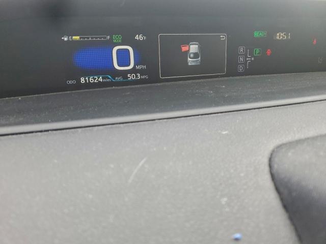 Toyota Prius Image 12