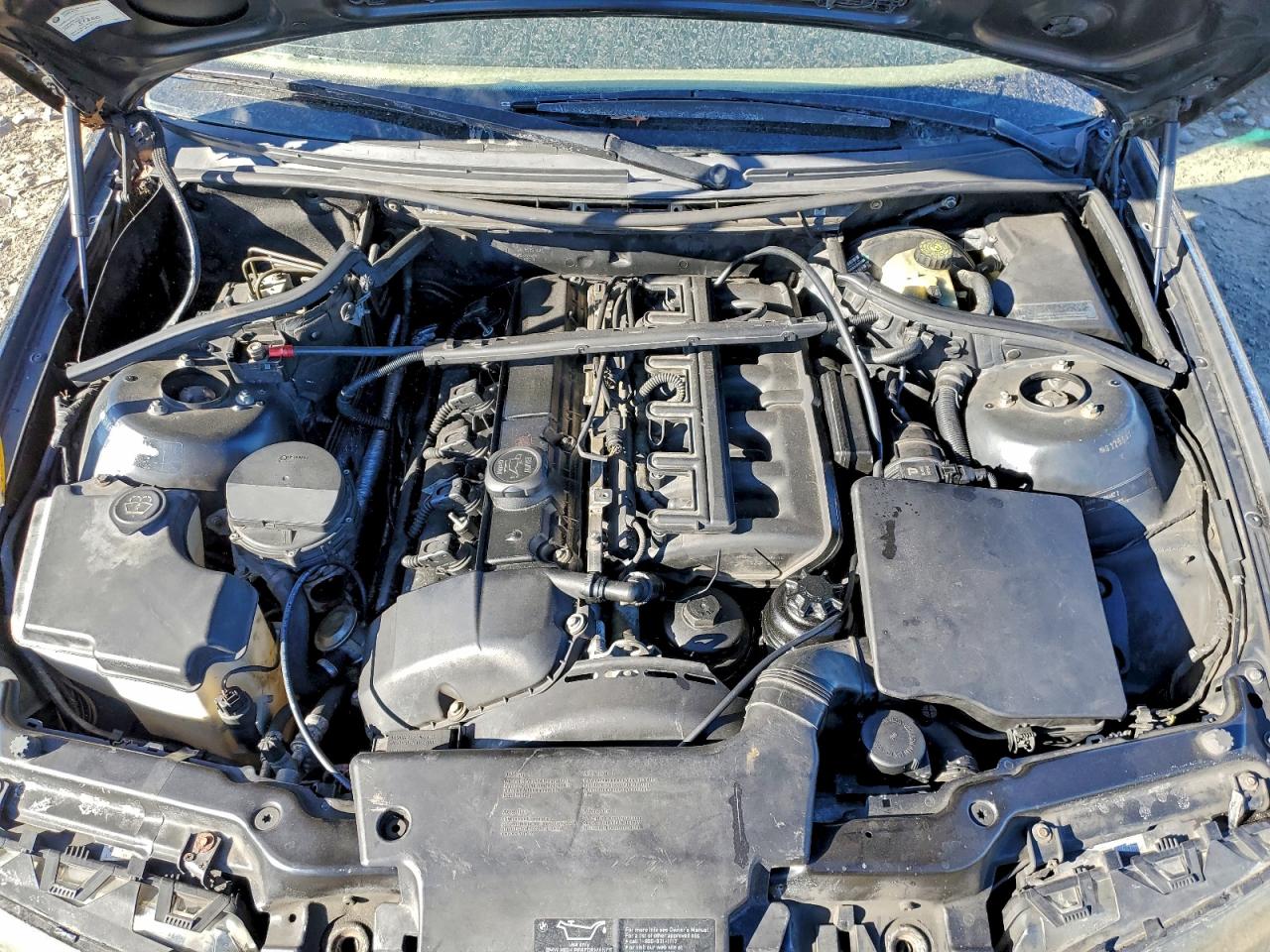 BMW 3 Series Xit Image 11