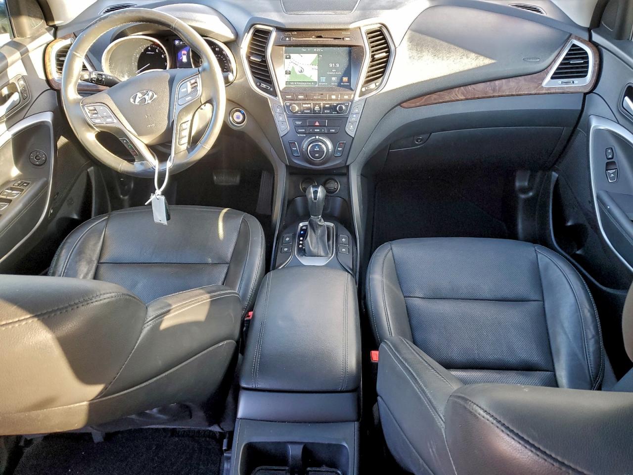 Hyundai SANTA FE Se Ultimate Image 5