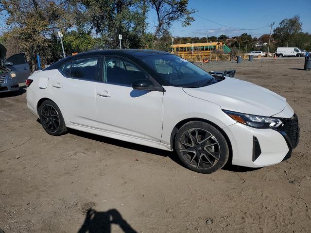 Nissan Sentra Sr Image 3