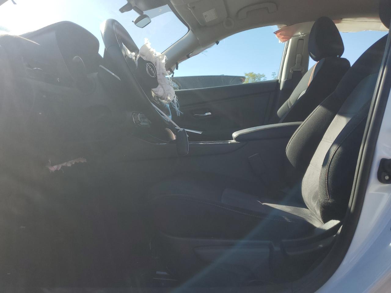 Nissan Sentra Sr Image 5