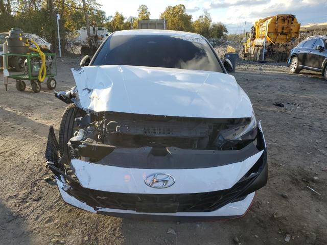 Hyundai ELANTRA Image 5