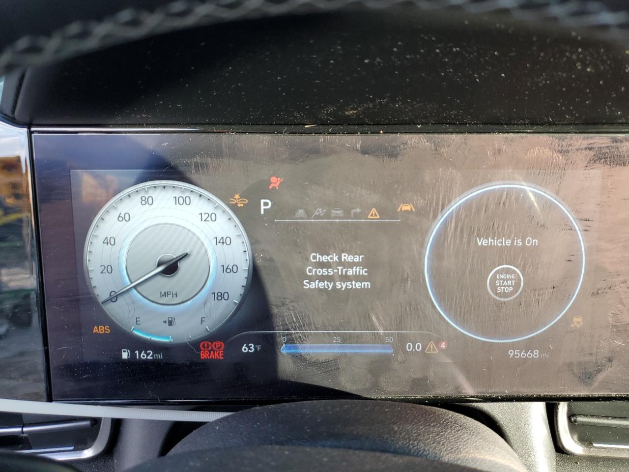 Hyundai ELANTRA Image 8