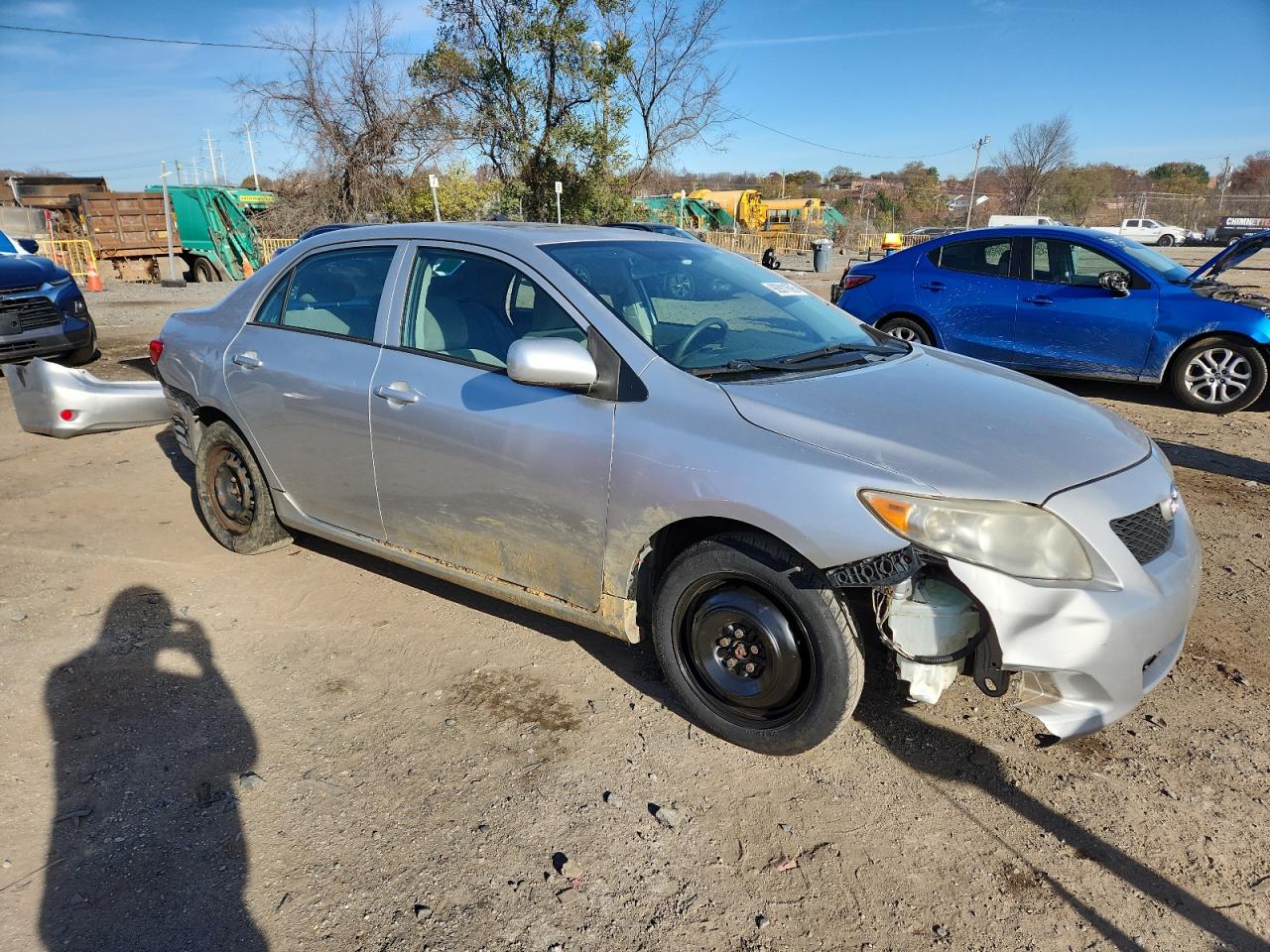 Toyota Corolla Base Image 5