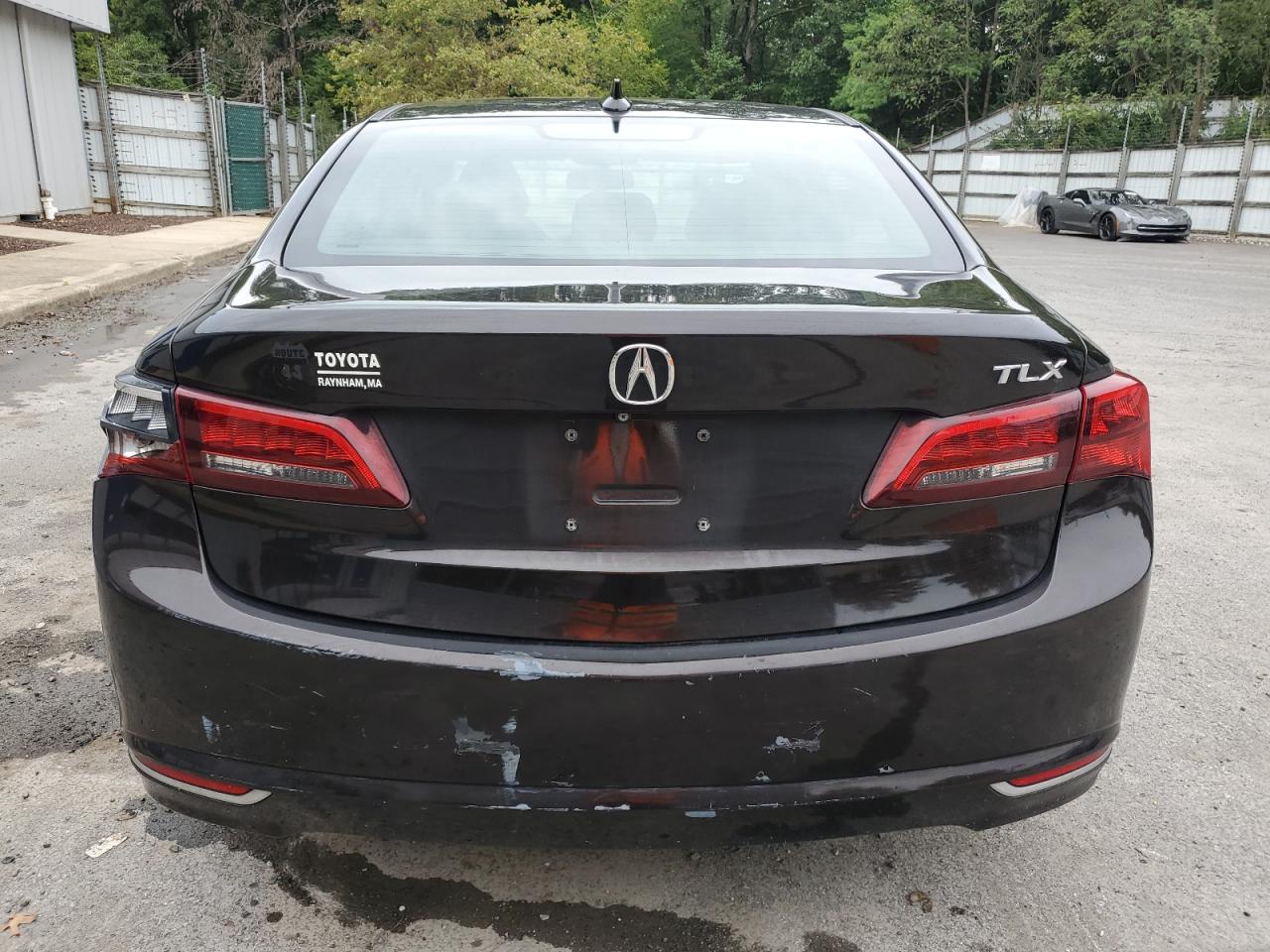 Acura TLX Image 8