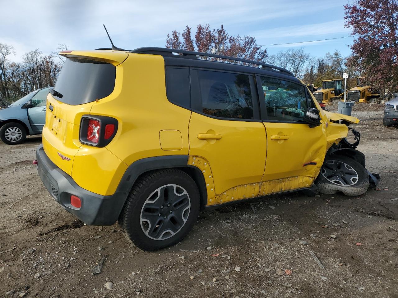 Jeep Renegade Trailhawk Image 12