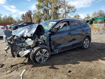  Salvage Kia Niro