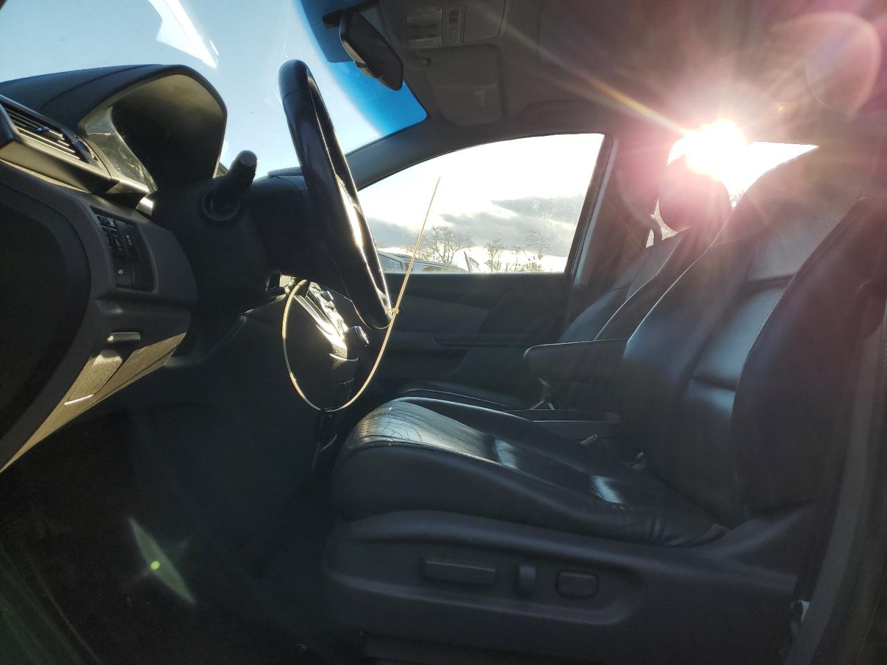 Honda Odyssey Exl Image 6