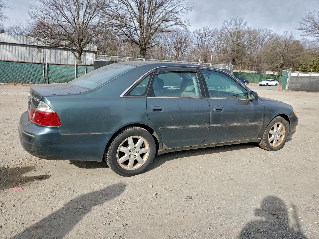 Toyota Avalon Xl Image 4