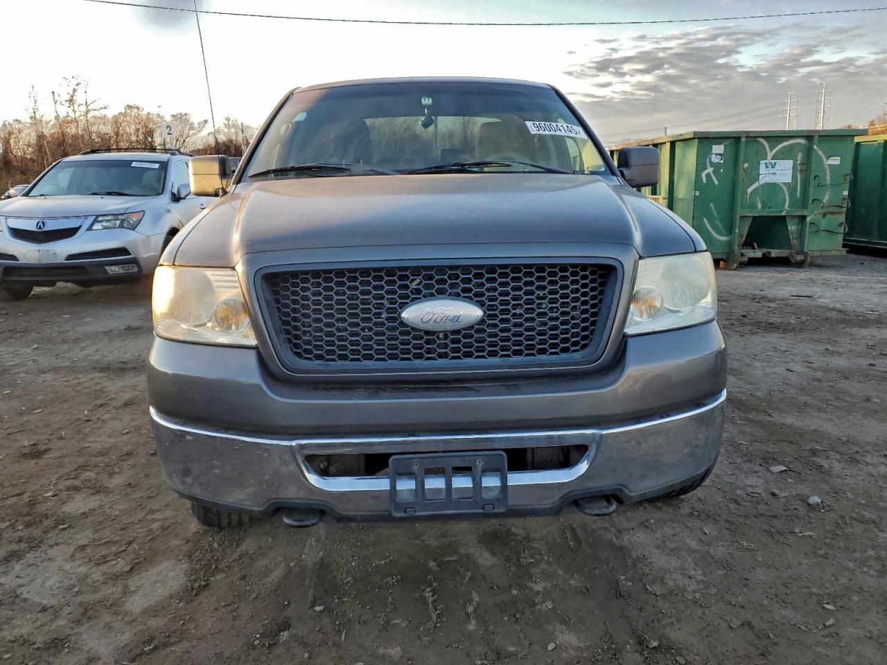 Ford F-150 Supercrew Image 4