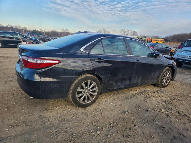 Toyota Camry Xse Image 2