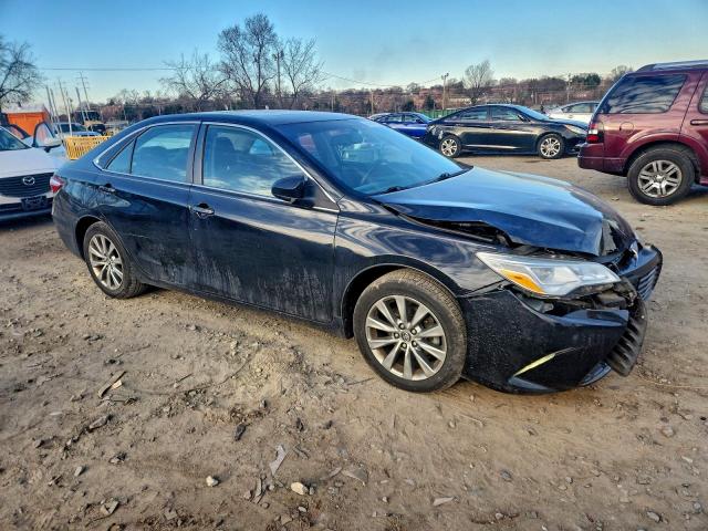 Toyota Camry Xse Image 6