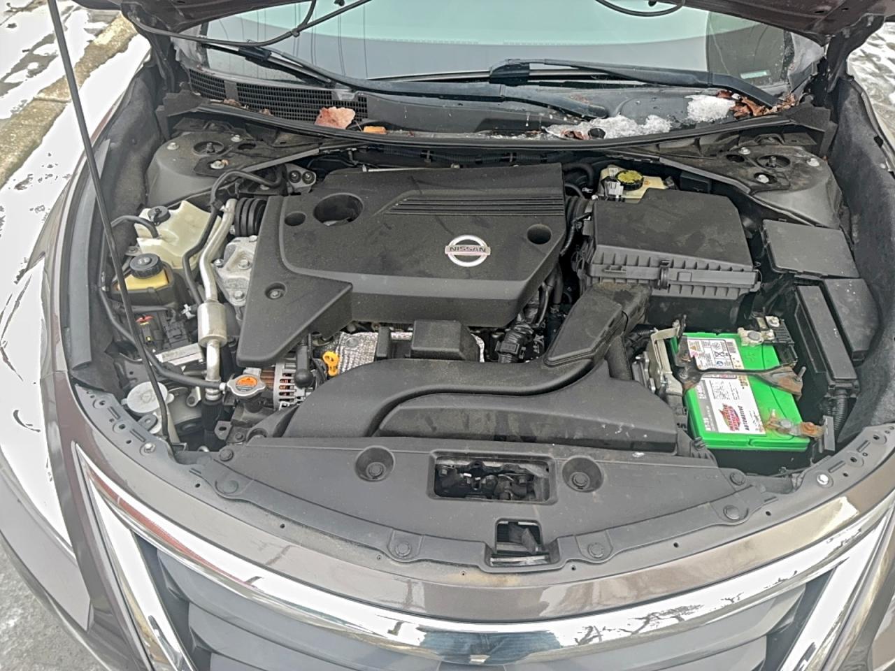 Nissan Altima 2.5 Image 8